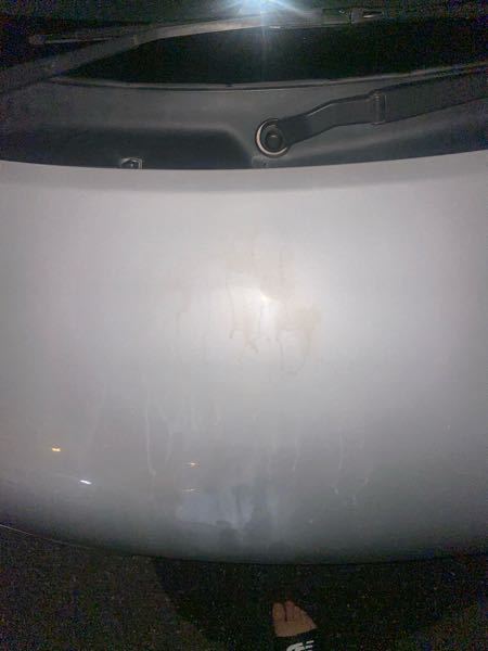車について ボンネットの凹みを直そうとして 熱湯をかけたところ温 Yahoo 知恵袋