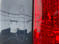 エンブレムの跡が消えません消し方を教えてくださいちなみにパーツクリーナーをかけ Yahoo 知恵袋