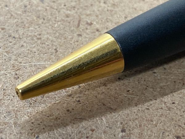 ペンの金メッキ部分の小傷を綺麗にしたいのですが 何かいい方法はありますでしょうか？