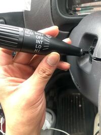 ワイパーレバーが折れました 画像のような感じです これから車検とりた Yahoo 知恵袋