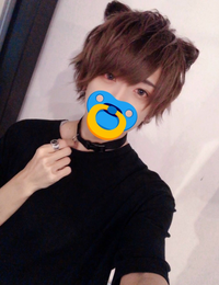 全く誰か存じ上げないのですが 歌い手さんに多いこのような髪型にしたい Yahoo 知恵袋