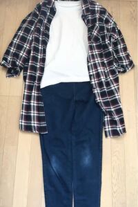 高校生です スーパーのバイトの面接に行くのですが この服装で大丈夫で Yahoo 知恵袋