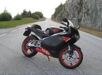 アプリリアrs125のノーマルでの最高速度はどれぐらいですか 理論値では Yahoo 知恵袋