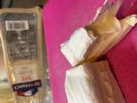 ブリーチーズの白カビの部分がふわふわしているのですが これは元々の白 Yahoo 知恵袋