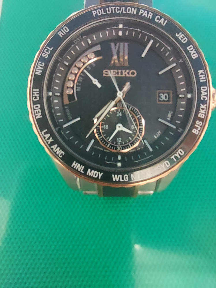 この腕時計の商品名を教えてください。