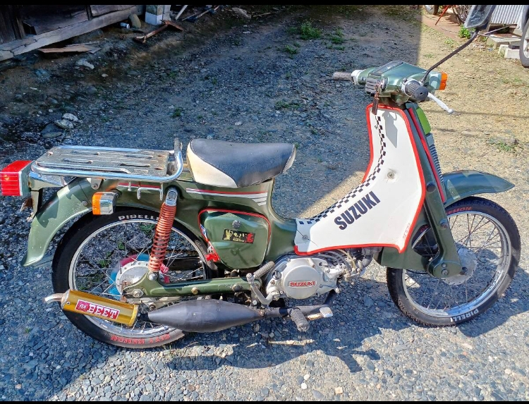 スズキの2stバーディ50(BA12A)なのですが1速が吹け上がるのが早すぎて