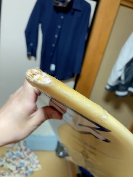 サーフボードの先っちょが写真のように欠けているのですが(分かり