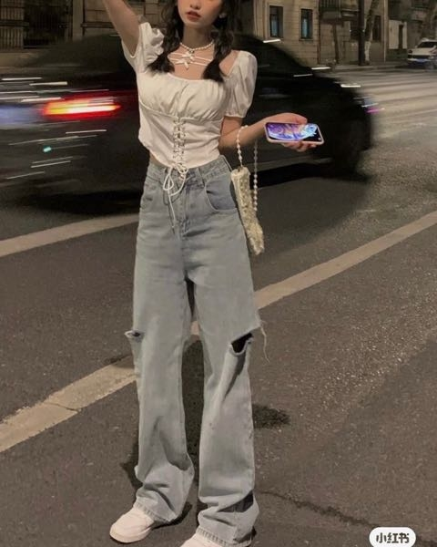 邦ロックライブ服装について今度初めて邦ロックバンドのライブに行くのですが 服装 Yahoo 知恵袋