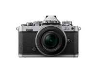 Nikon Zfcのダメなとこ教えてください。

Zfc推しの大げさなレビューは価格コムなんかで飽きるほど見たので（レビュー書き込み１件の人とかあれ業者ですか？）、逆にダメなとこ教えてください。 