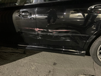 後ろのドアが少し凹んでしまいました ドライヤーと冷却スプレーで簡単に直せる Yahoo 知恵袋