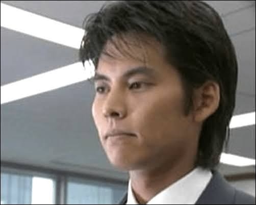 ドラマ「お金がない！」で萩原(織田裕二)が上まで登りつめられた理由は