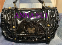 Annasuiのこちらのバッグの商品名わかる方居ましたら教えて頂きた Yahoo 知恵袋