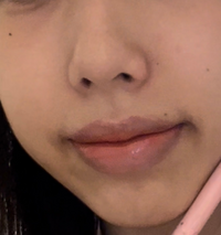 たらこ唇がコンプレックです 男性女性の皆さんこの唇どう思いますか Yahoo 知恵袋