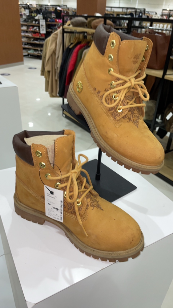 Timberlandティンバーランドのイエローブーツを中古で、セカン 