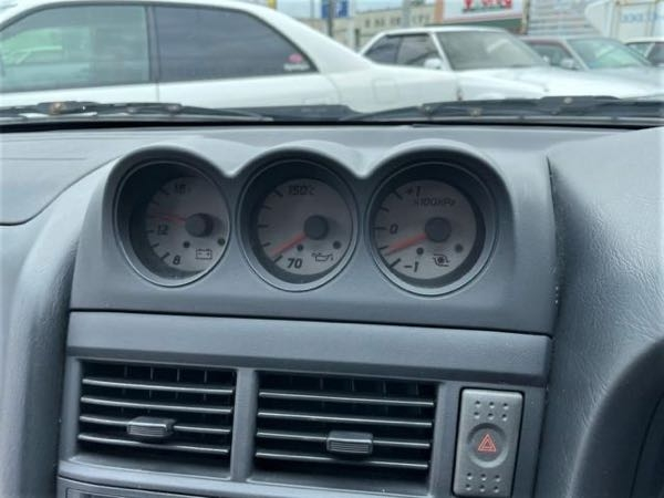 HR34スカイラインに、ER34ターボ純正3連メーター』 日産