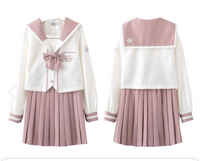 この制服でディズニーは痛いですかね Yahoo 知恵袋