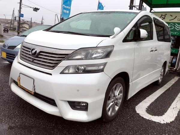20アルファード前期 22万キロ 車検長〜い！2400cc 走行距離22万キロのアルファードの車検が40万かかると』 トヨタ