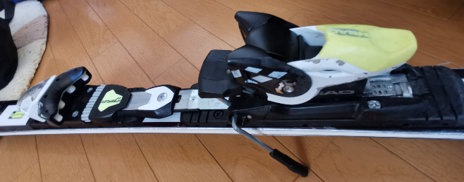 HEAD板 ビィンディング ★直ぐ滑れます ビンディングの調整可能か教えてください。 - ヘッドのフリフレックス