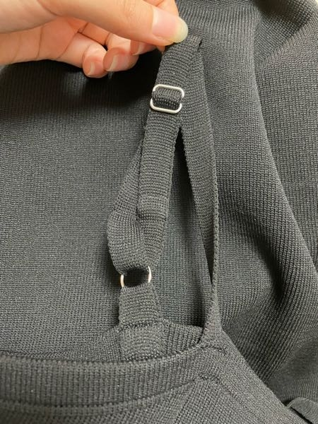 買った商品サイズが家と合わないので販売しております。使ってなかったので新品です。 返品交換について今日試着をし洋服を買ったのですが、家で着てみた