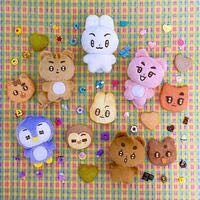 こういう感じのマスターさんが作ってるぬいぐるみでSEVENTEENのぬいぐ