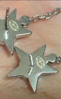 シャネル　ピアス　刻印なし　付属品箱なし シャネルの刻印が無いアクセサリーは偽物？質屋が解説します