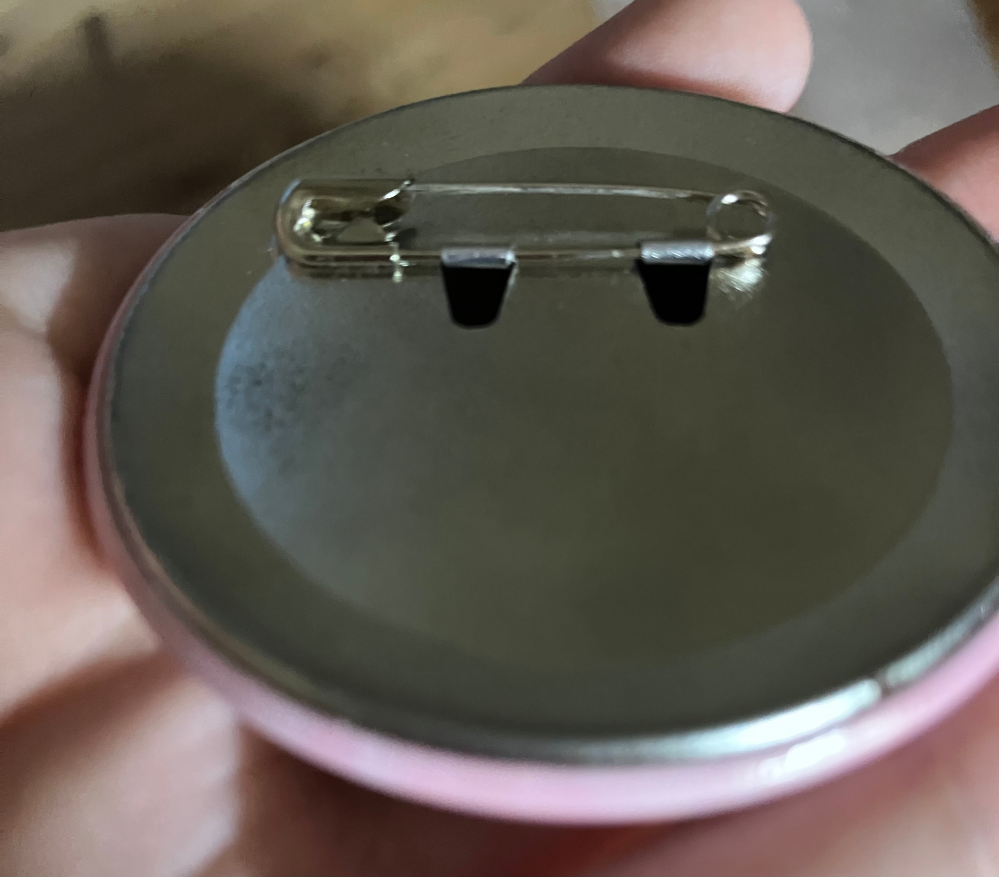 メルカリで専用出品されているものを該当者以外が購入した場合どうし