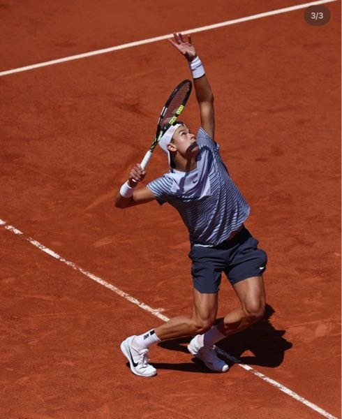 アルカラスとルーネが全仏で着ているナイキのウェアはどこで買えますか