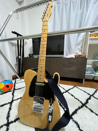 メーカー不明　テレキャスタータイプ　レプリカ　商品説明要参照　ケースなし Fender MADE IN JAPAN HYBRID II TELECASTER US Blonde（新品
