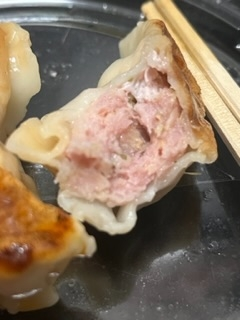 至急】餃子生焼けですか？？食べちゃったんですけど‥AIに聞いたら焼け