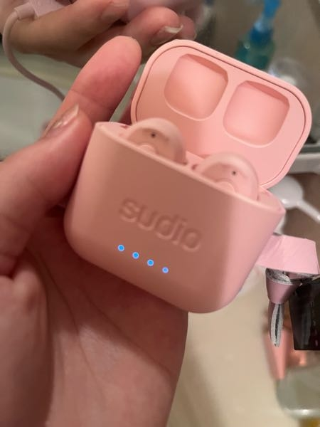 今日買ったばかりのsudioettのBluetoothです。開けて取っても、イ