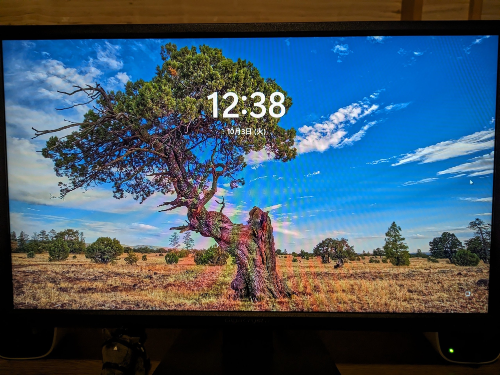Windows11のロック画面の右上の好みですかが出なくなりました、画像の