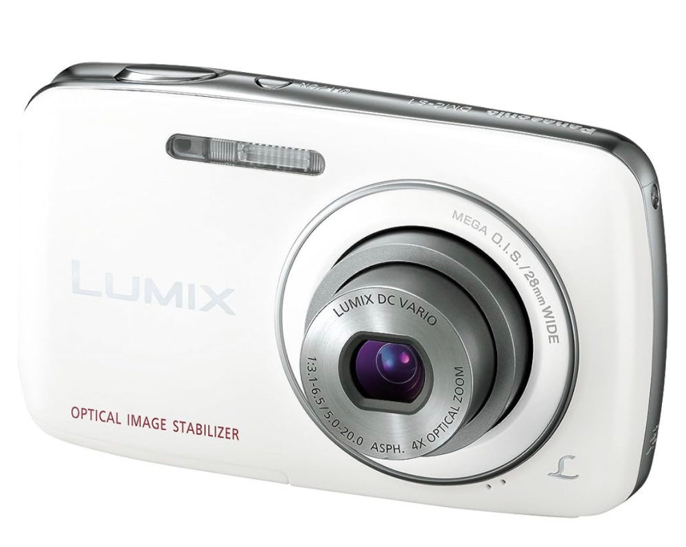 【ほぼ未使用/箱付完品】Panasonic LUMIX DMC-S1 スマホ転送 パナソニックの‎DMC-S1-Wという種類のカメラで撮った画像をiPhoneに