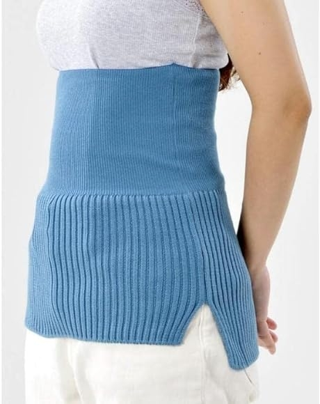 写真の「見せる腹巻き」を作りたいです。 （この上にセーターを着ると腹巻きの裾が見えてオシャレです） 大雑把でよいので、編み図わかったら教えて下さい