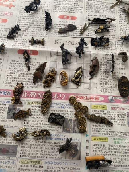 おそらく帯留？のようなものが祖父の遺品から出てきたのですが、いつの時代のものなのか不明です。松江藩のものとかあるので、だいたい江戸時代くらいでしょうか？