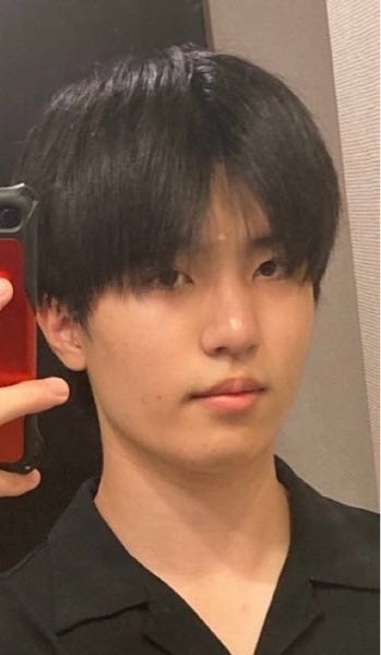 自分の顔は芸能人や俳優の方だと誰に似てると思いますか？