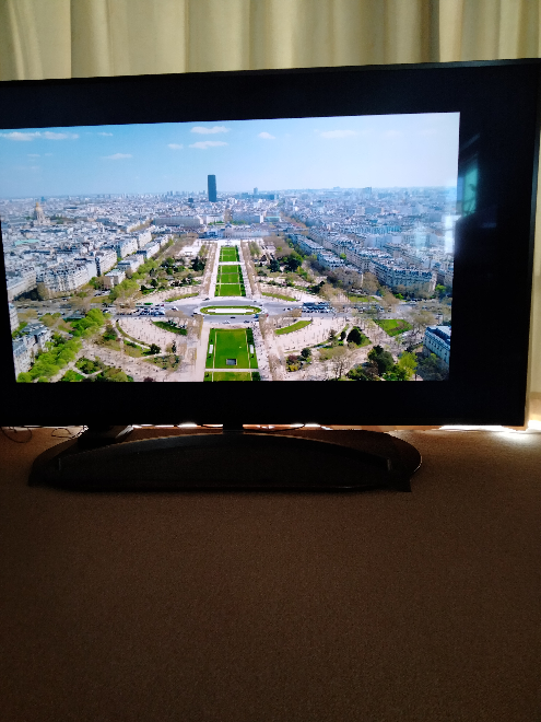 □75インチ表示画面サイズを変える下の写真はLGテレビ