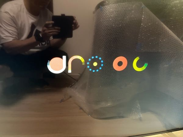 ブラビアKJ-65X8550Gですが、電源を入れ暫くすると電源が落ち赤い