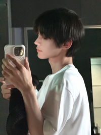 TWSのハンジンくんって整形してますかね？中国人ですが、無整形でここまで綺麗な鼻だとしたらすごすぎませんか？単純な疑問です！ 