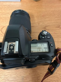 NikonニコンF80エラーについて。電源をONにすると、液晶とファ
