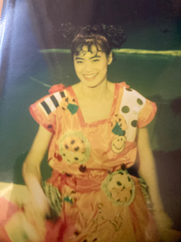 知人から昔のアイドルの写真を譲ってもらいました。

この方の名前はどなたか分かりますか？

Googleの画像検索だと写真によって、検索結果がバラバラでした。 