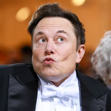 テスラ暴落！！ イーロン・マスクはＥＶを諦めた！！ とか言ってた者たちは 切腹したですか？