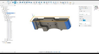 fusion360製造、に関する質問になります。
3018CNCにて フライス加工をしようとシュミレーションしてるのですが、何をやっても全てを削るパスになってしまいさす… この写真の青い部分のみを削りたいのですが、側面や上部もいっしょに削るパスになってしまいます…

この青い部分のみを削るには何を選べば(2D?3D?負荷制御？輪部？)よいのでしょうか？

他の所などを削る場合は上手いこと行け...