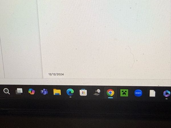 至急 パワポについて、このように日付が出てしまう原因と対処法を教えてください。 