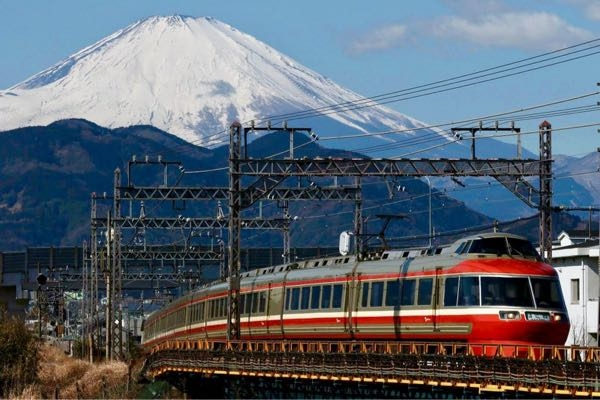 上野東京ライン、京浜東北線、湘南新宿ラインは、どこかの路線でトラブルが発生すると、一斉に遅延してませんか？