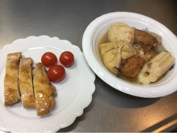 みなさ〜ん、おでん好きですか〜？ 今日はおでんと鶏もも照り焼き作っちゃいました。 息子の酎ハイのおつまみです♪