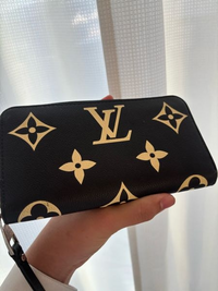 Louis Vuitton ブラック 長財布 友達から譲ってもらいました！ Louis Vuitton ブラック 長財布 友達から譲ってもらいました