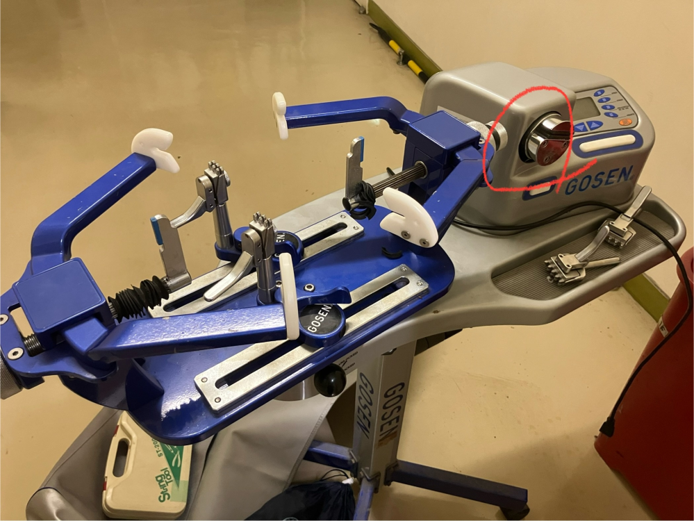 ゴーセンのストリングマシンについて質問です。型番はおそらくGM