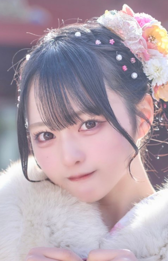 このiLifeの那蘭のどかちゃんのカラコンって何使ってますか