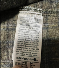 Carharttのデトロイトジャケットの年代判別について。内タグなのですが 