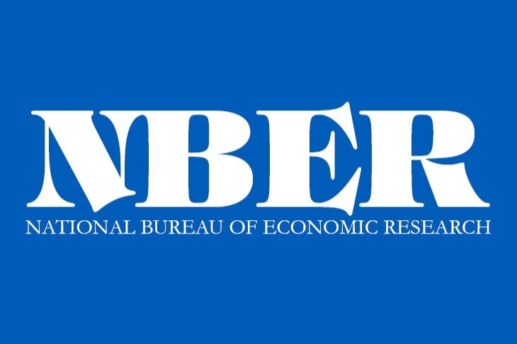 「全米」「経済」「研究(所)」 （America/Economic/Research等）というキーワードから思い浮かんだ曲を1曲ご紹介してください。 「全米経済研究所」 アメリカ合衆国のシンクタンク。1920年創立の非営利的な無党派の民間研究組織。経済学における実証分析の研究に特化した組織で特にアメリカ経済の研究を専門としている。（NBER：National Bureau of Economic Research）ノーベル経済学賞受賞ジョセフ・E・スティグリッツ教授ポール・クルーグマン教授も研究員。 アメリカでは政権交代の度に省庁の職員も政党別なので入れ替わります。その人材は政党別(色)系民間シンクタンクから行ったり来たりします。 その都度、雇用契約を結びなおすと思いますが。 ネットで日本の財務省前デモのニュースを見てますが最善の改善策はこのアメリカ方式を見倣うことだと思います。